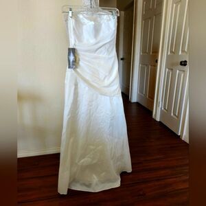 Sally USA Wedding Gown